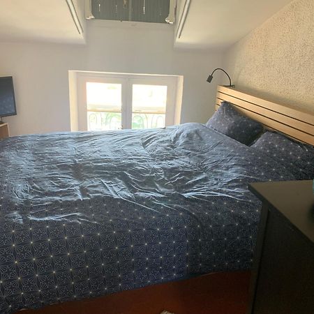 לה קאנה Un Appartement Atypiquement Provencal מראה חיצוני תמונה