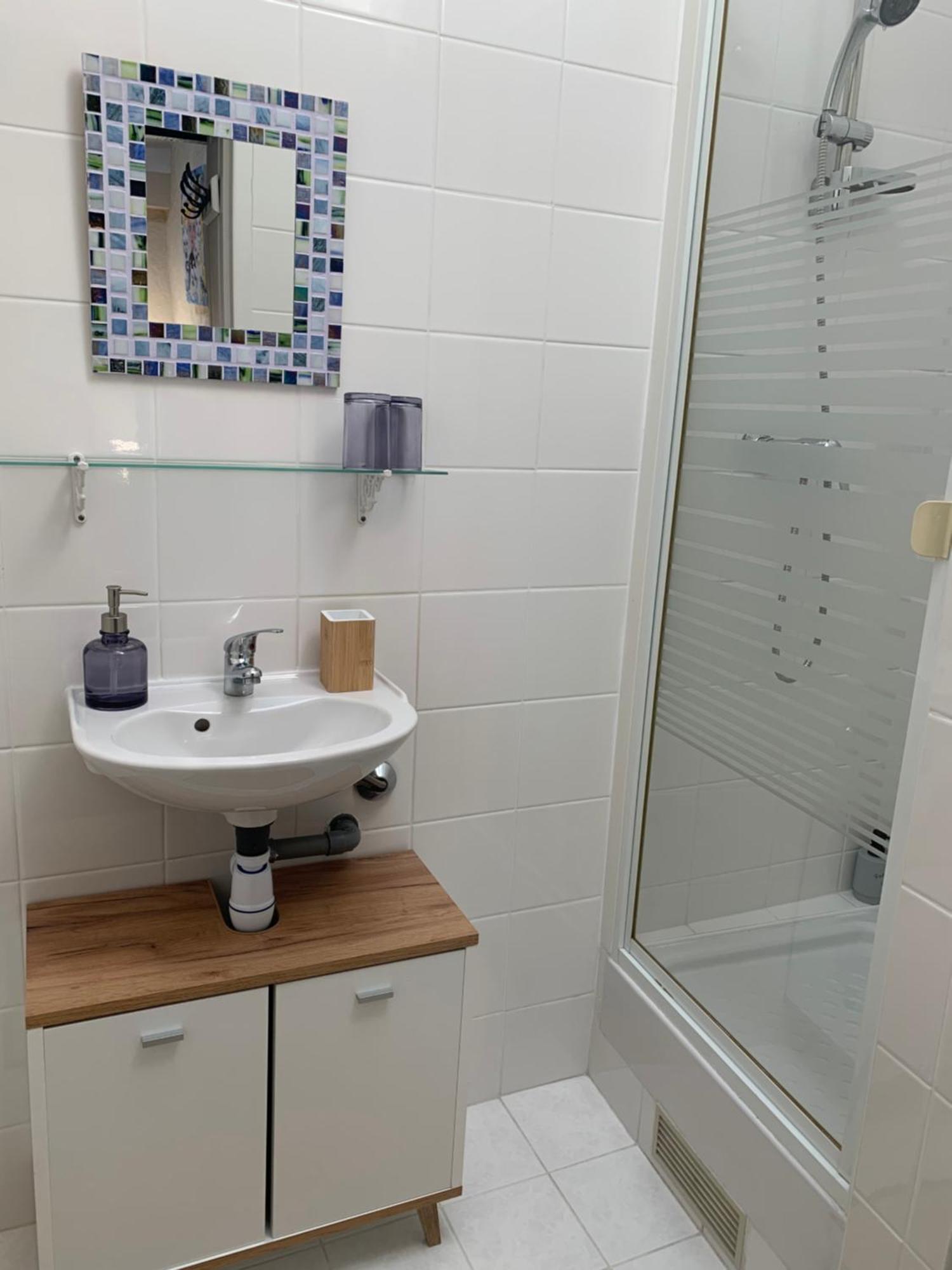 לה קאנה Un Appartement Atypiquement Provencal מראה חיצוני תמונה